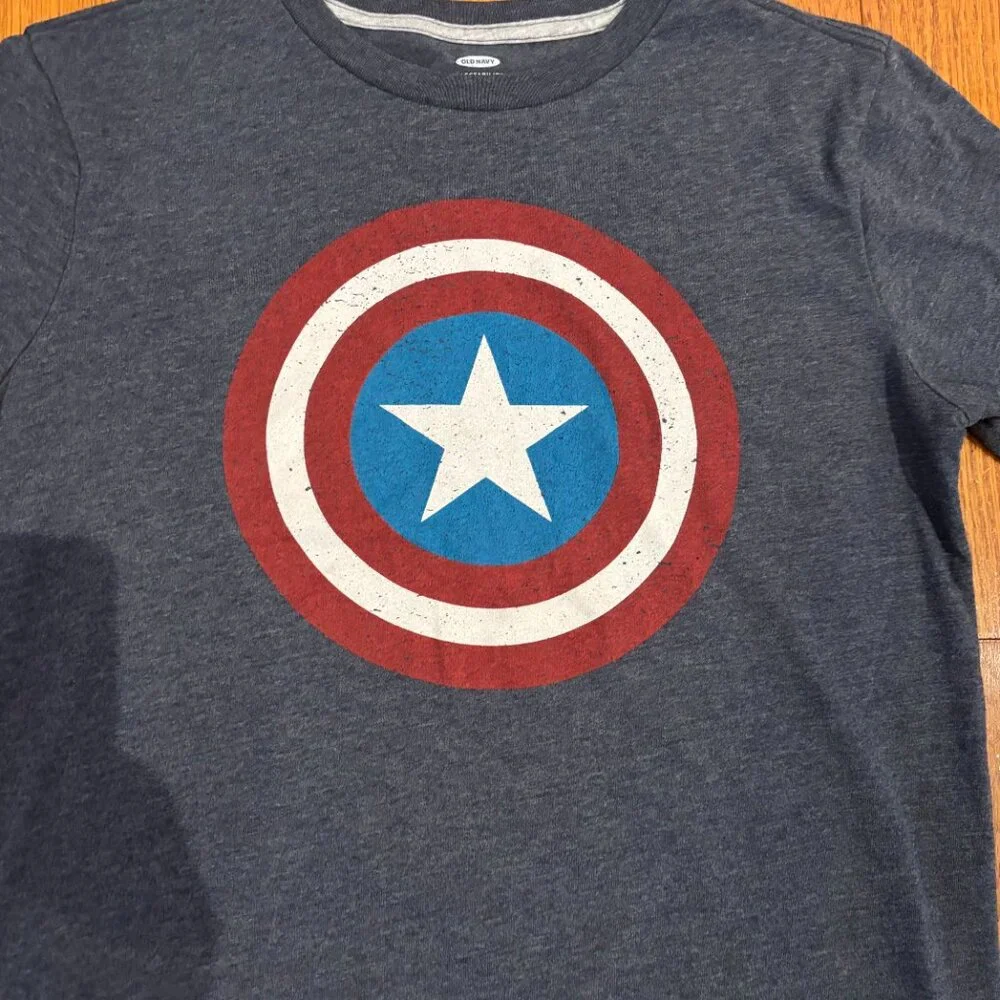 Old Navy Youth Marvel Captain America Shield Graphic T-Shirt Blue Gray Size XL